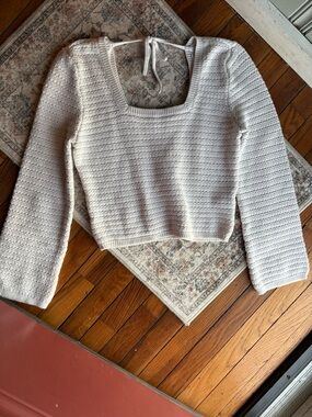 Hollister XL Cream Square-Neck Knit Sweater - Women's Cropped Pullover